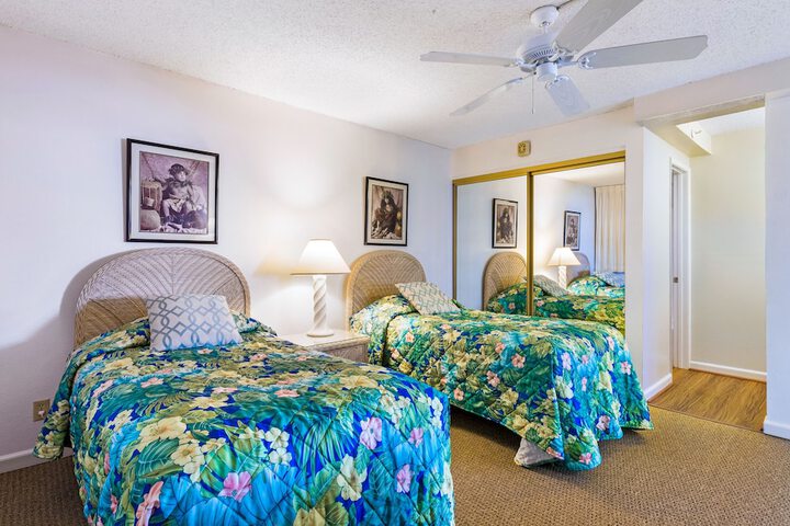 Room 38 of 484
