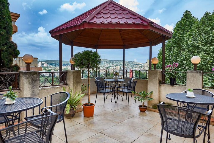 Terrace/Patio 73 of 139