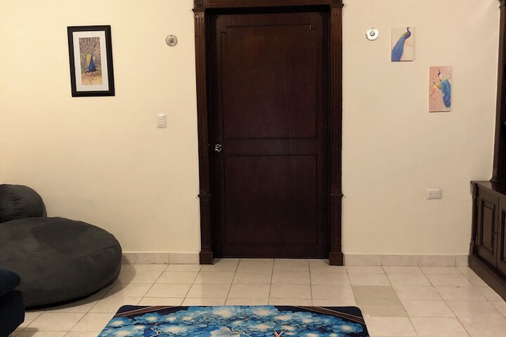 Room 55 of 170
