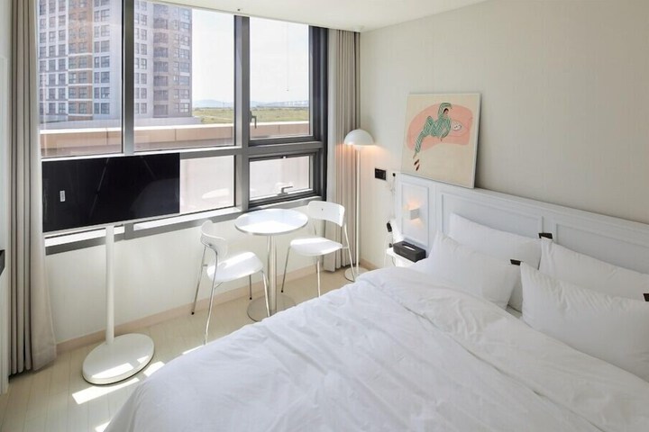 Room 20 of 90