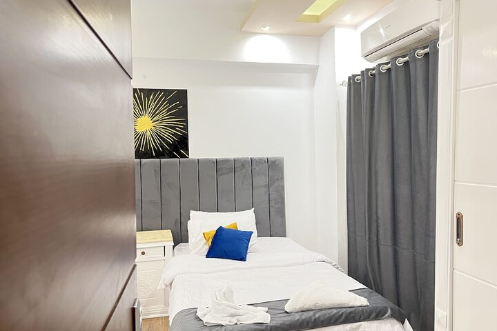 Room 22 of 53