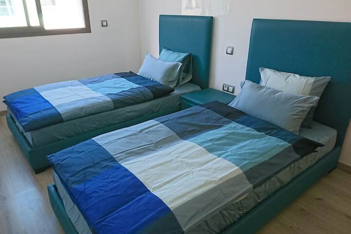 Room 6 of 38