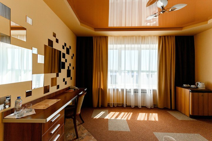 Room 20 of 53