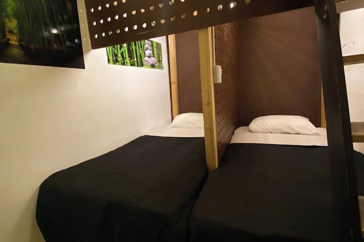 Room 29 of 51