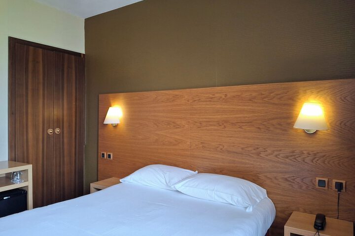 Room 19 of 81