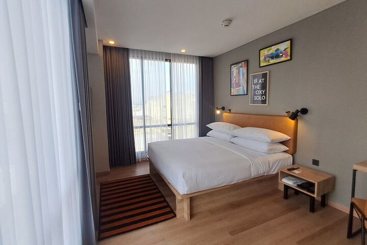 Room 5 of 48
