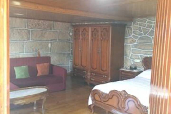 Room 192 of 244