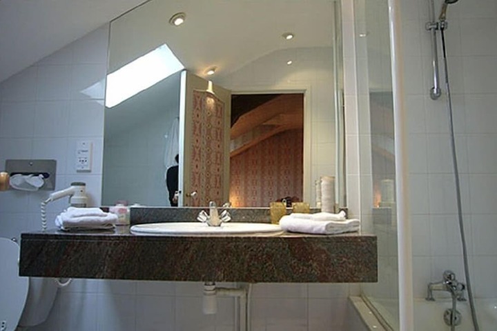 Bath Interior