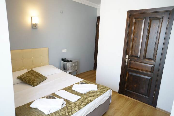 Room 31 of 53