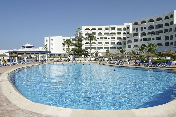 Pool Hotel