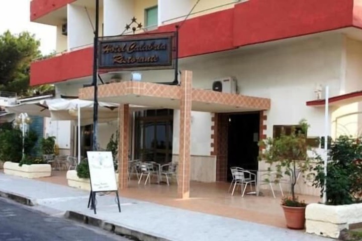 Hotel 65 of 67