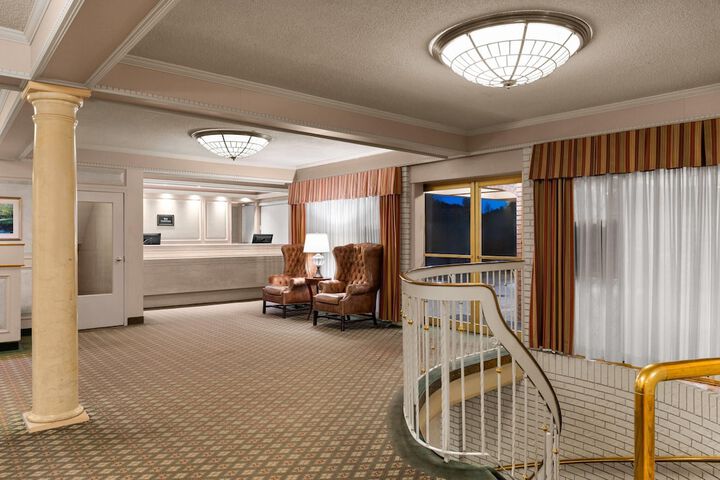 Lobby Photos