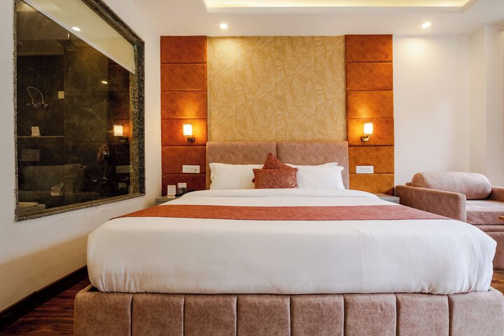 Room 4 of 46