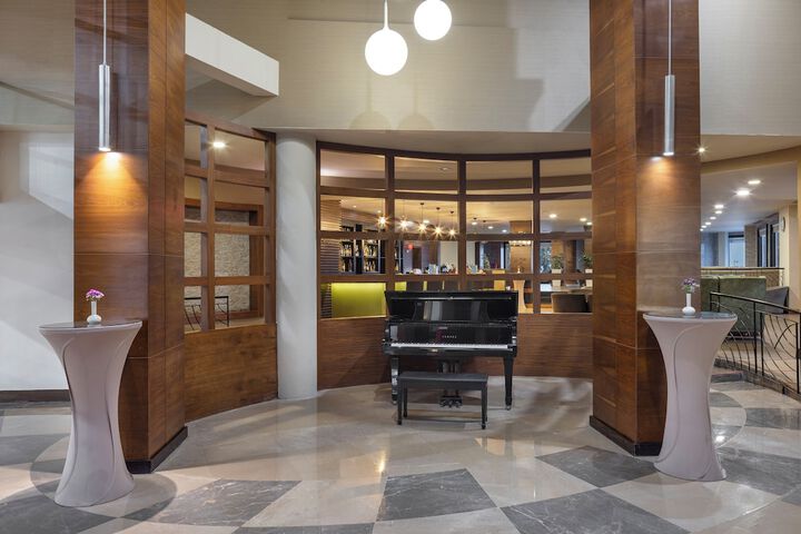 Lobby Photos