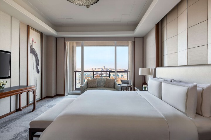 Room 21 of 75