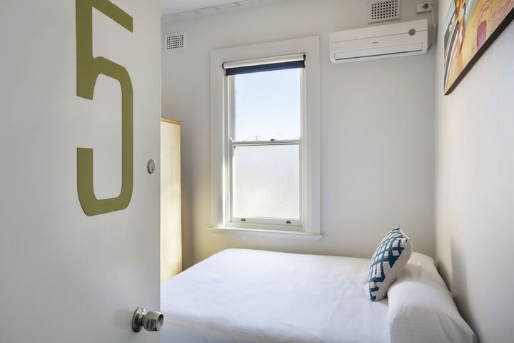 Room 5 of 53