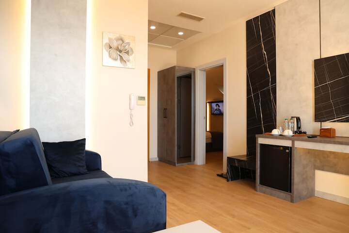 Room 58 of 108