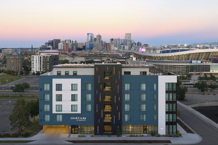 Image of Courtyard by Marriott Denver Downtown West