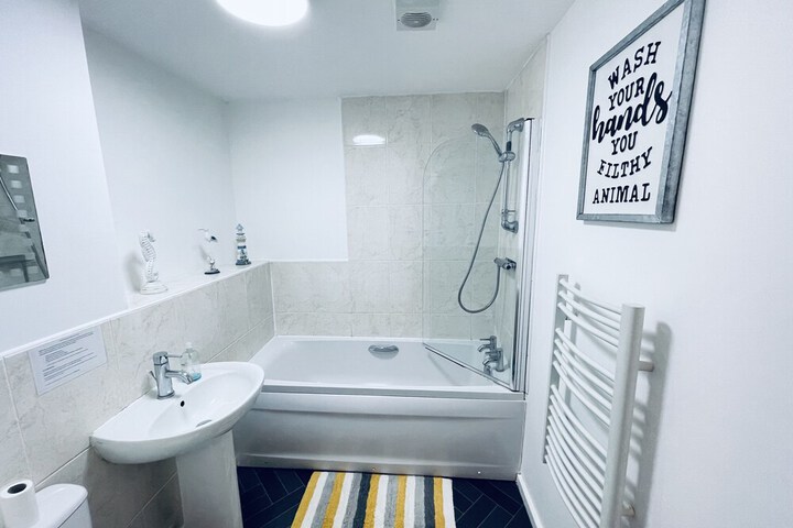 Room 29 of 84