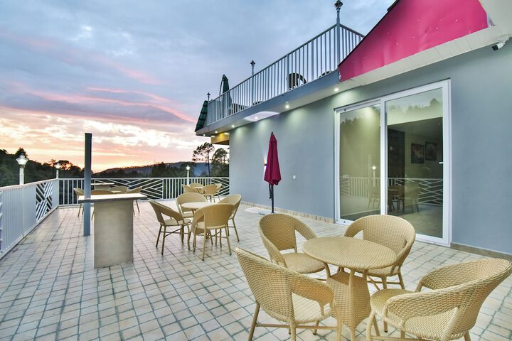 Terrace/Patio 15 of 34
