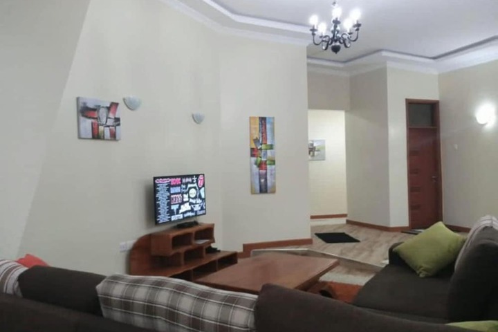 Room 14 of 33
