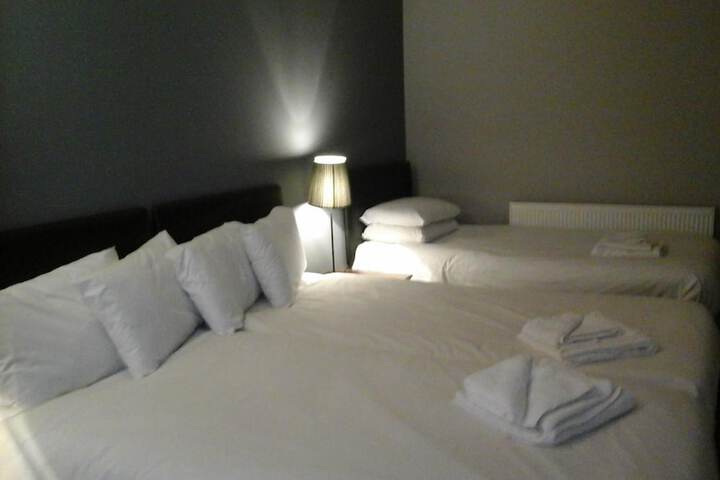 Room 13 of 41