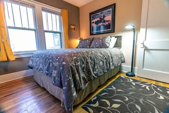 Room 46 of 124
