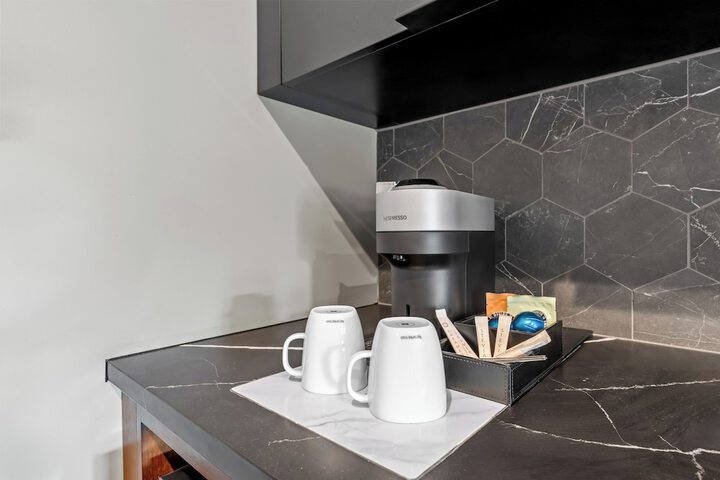 Breakfast/Coffee Service 17 of 29