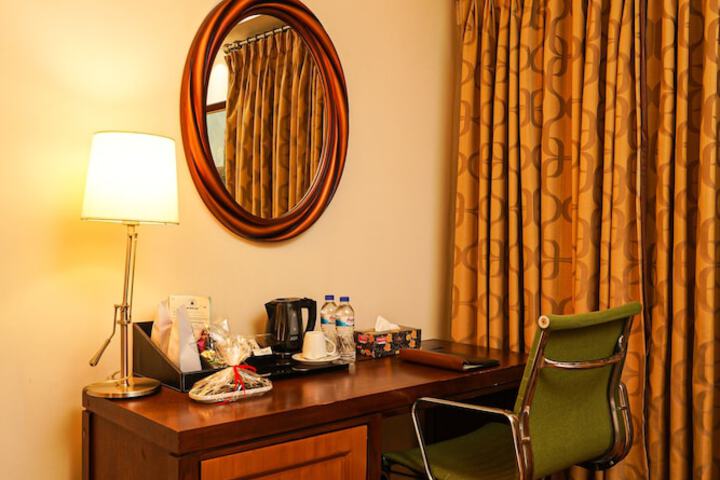 Room 38 of 84