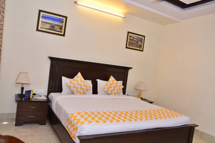 Room 3 of 60