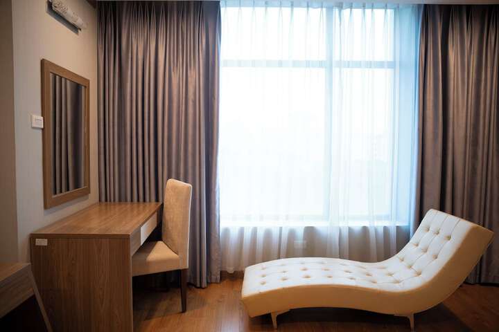 Room 8 of 41