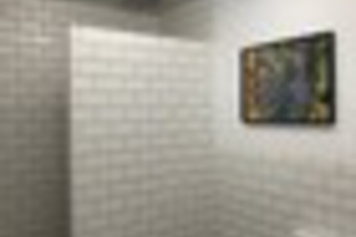 Room 53 of 162