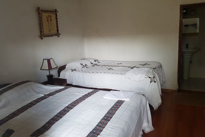 Room 2 of 21