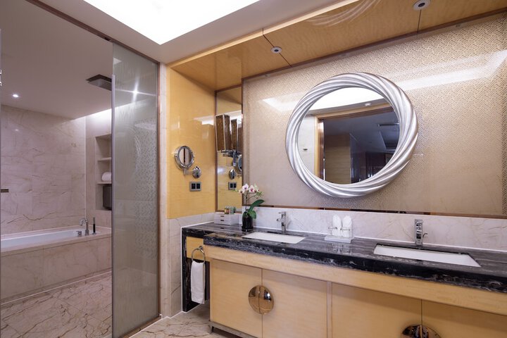 Clean Restrooms