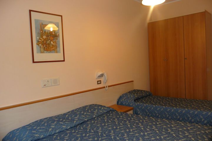 Room 20 of 60