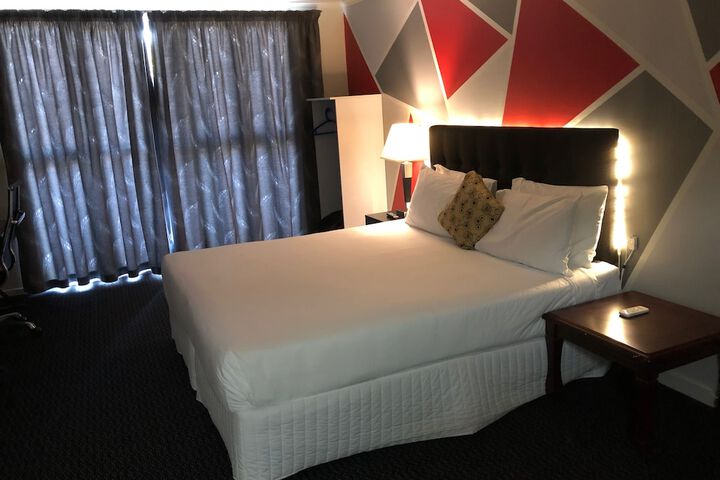 Room 14 of 56