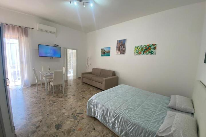 Room 2 of 14