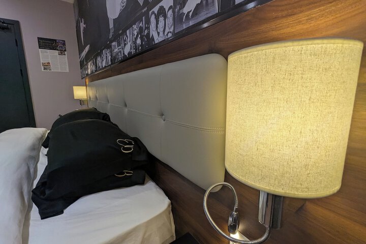 Room 59 of 117