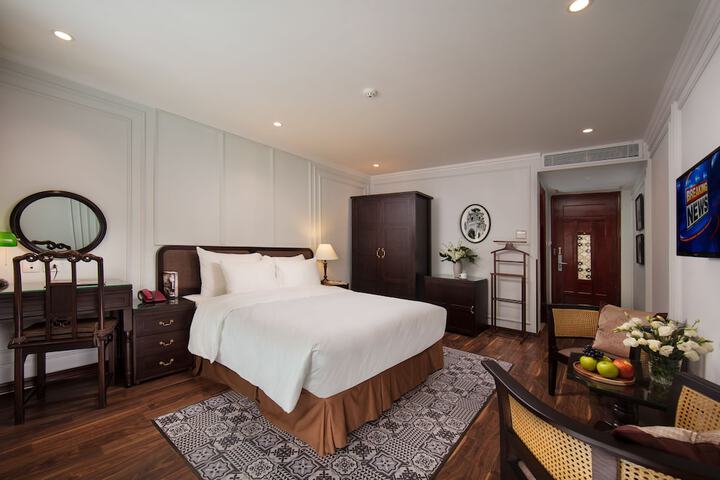 Room 21 of 100