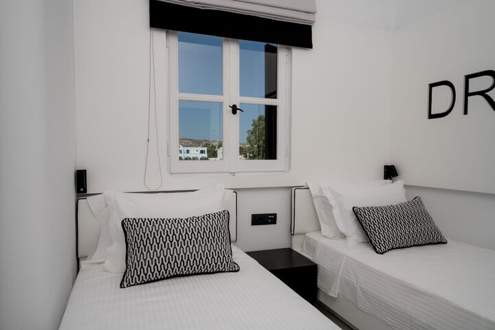 Room 19 of 29