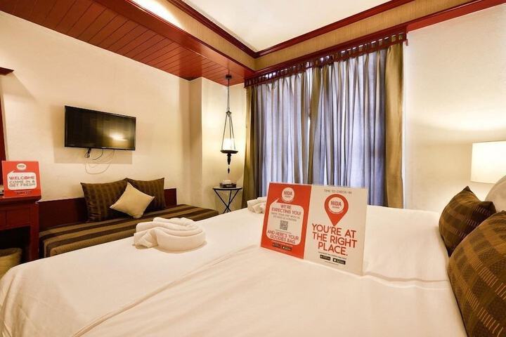 Room 2 of 39