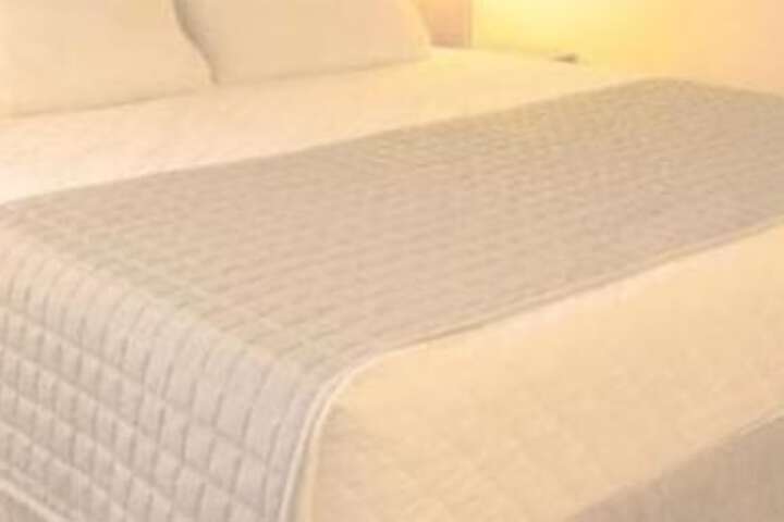 Room 3 of 41