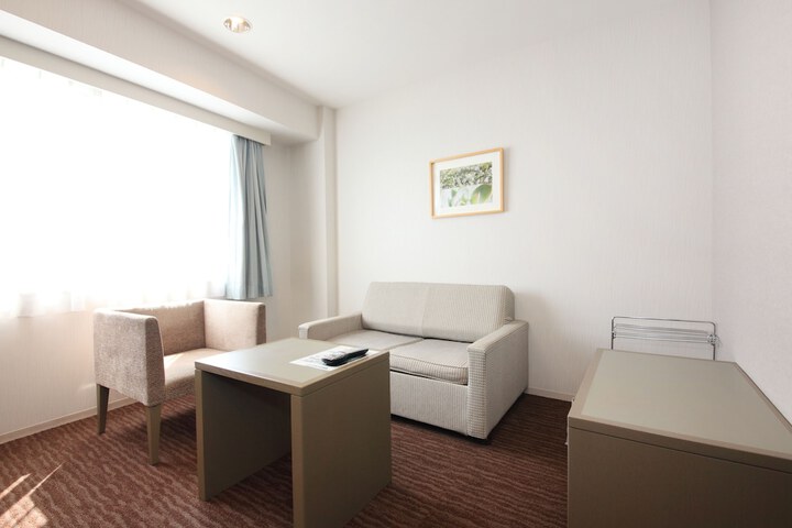 Room 17 of 178