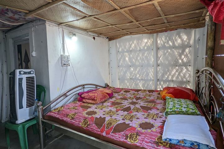 Room 7 of 17