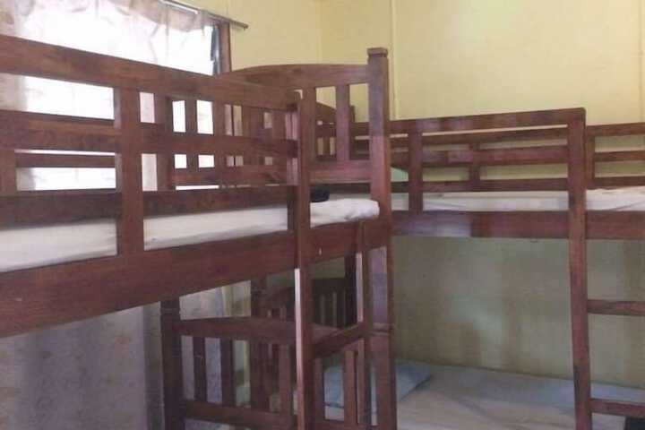 Room 15 of 34