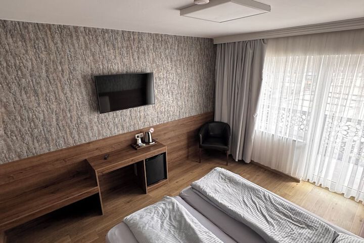 Room 30 of 91
