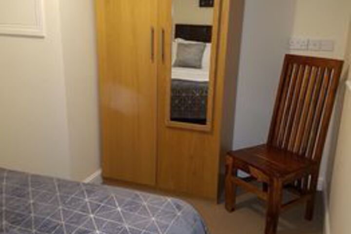 Room 14 of 30