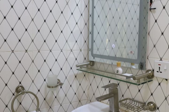 Room 20 of 32