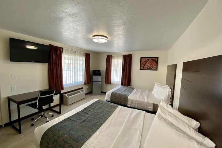 Room 11 of 35