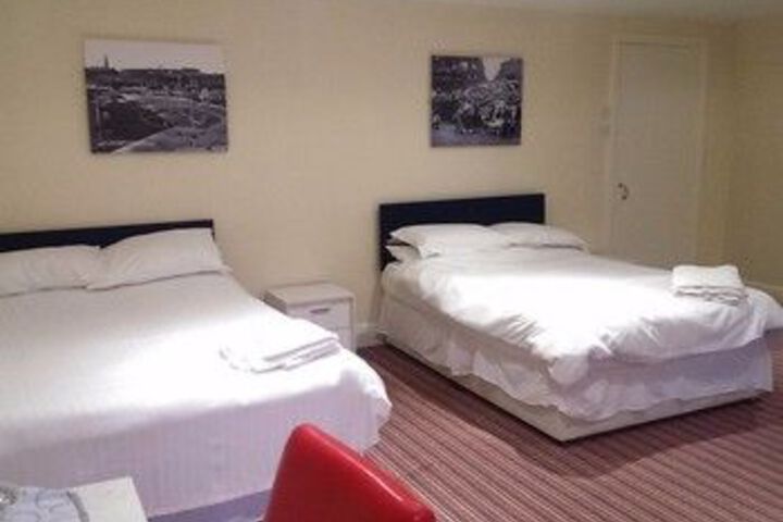 Room 43 of 117